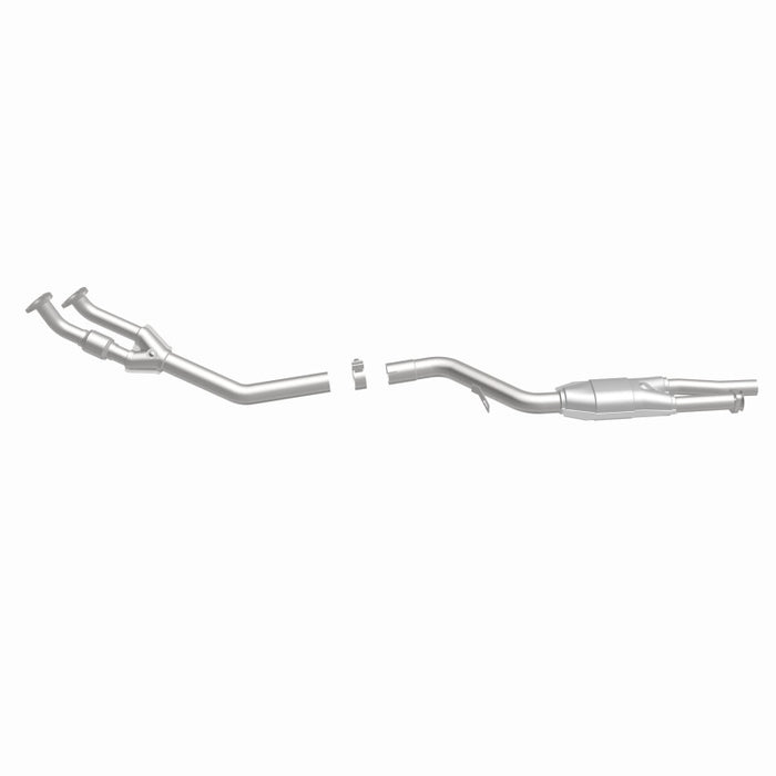 MagnaFlow Direct Fit Catalytic Converter 89-92 BMW 525i 2.5L