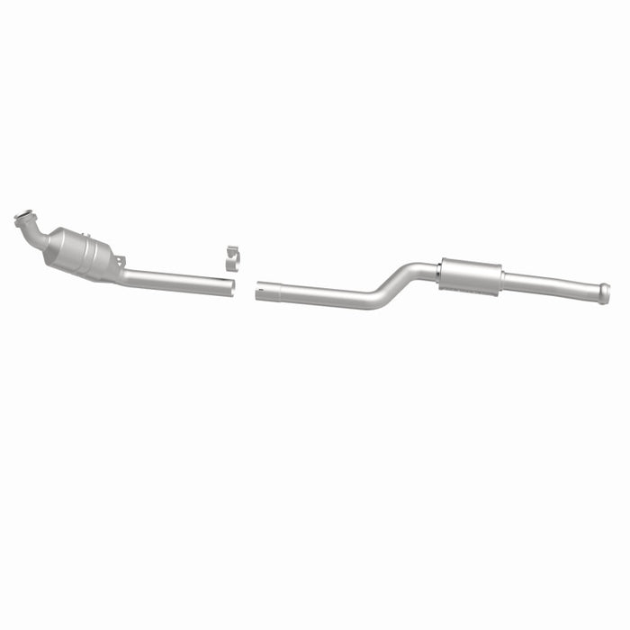 MagnaFlow 08-10 Mercedes-Benz C300 3.0L Direct Fit Converter