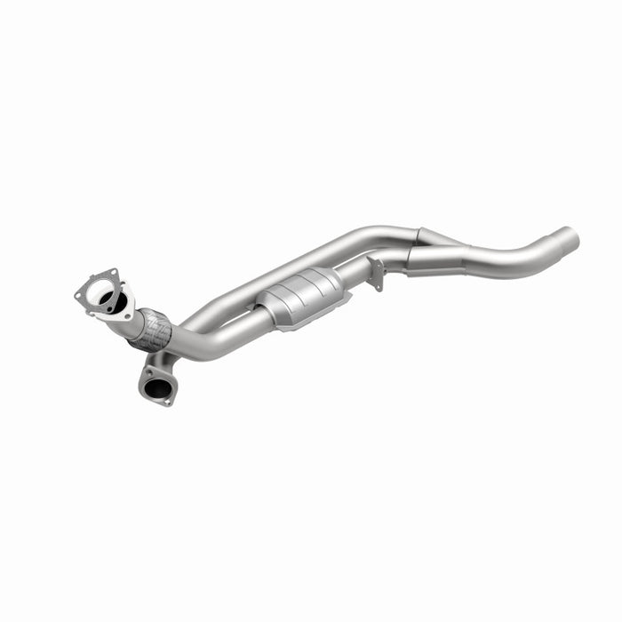 MagnaFlow Direct Fit Catalytic Converter 96-97 Camaro 5.7L P/S