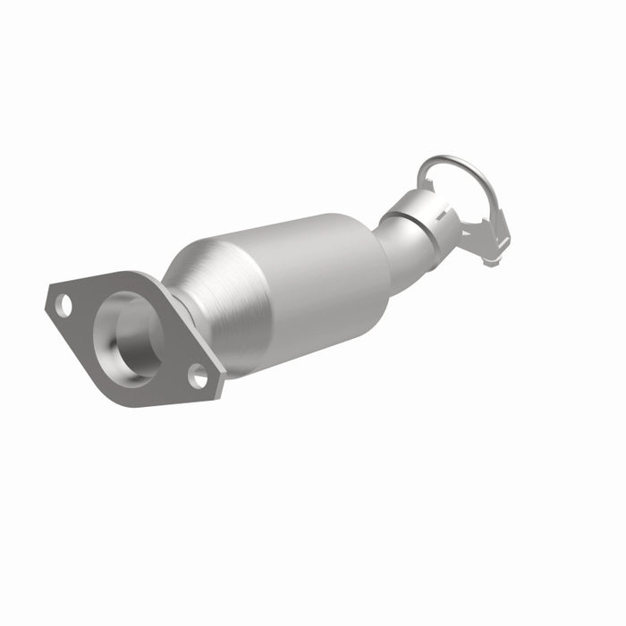 MagnaFlow Direct Fit Catalytic Converter 12-16 Toyota Prius C 1.5L
