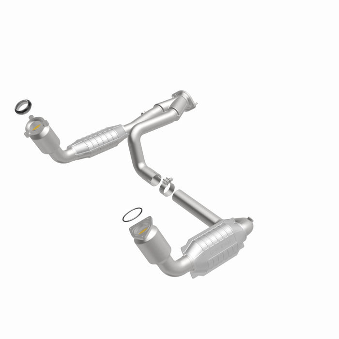 MagnaFlow Direct Fit Catalytic Converter 99-00 Chevy Pickups 4.3L