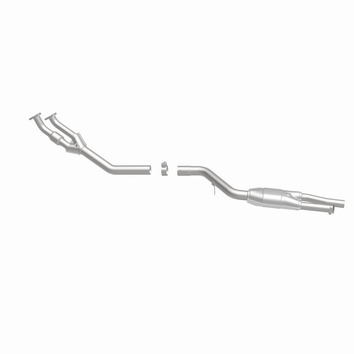 MagnaFlow Direct Fit Catalytic Converter 89-92 BMW 525i 2.5L