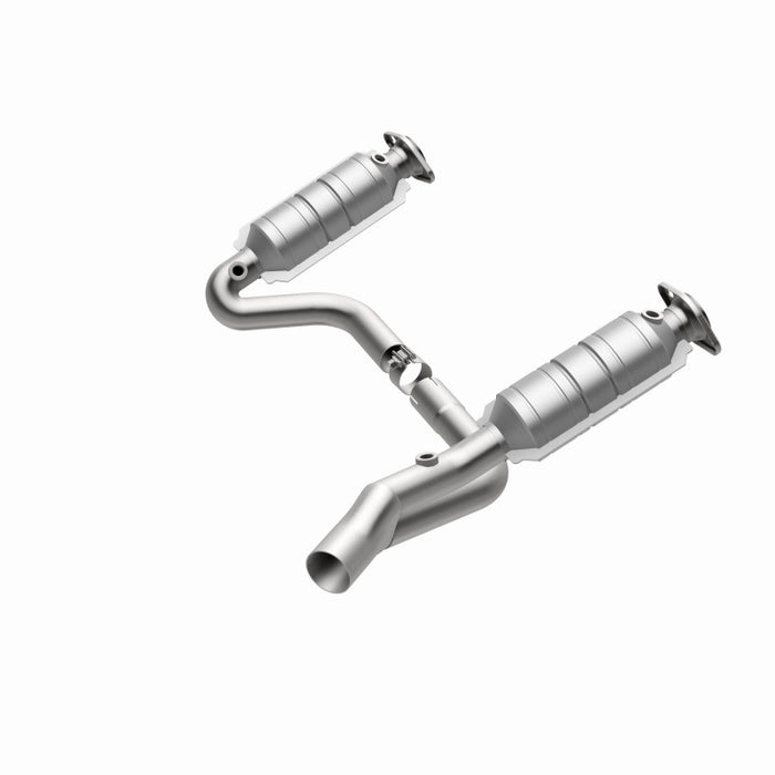 MagnaFlow Direct Fit Catalytic Converter Raider 2006 8 4.7L
