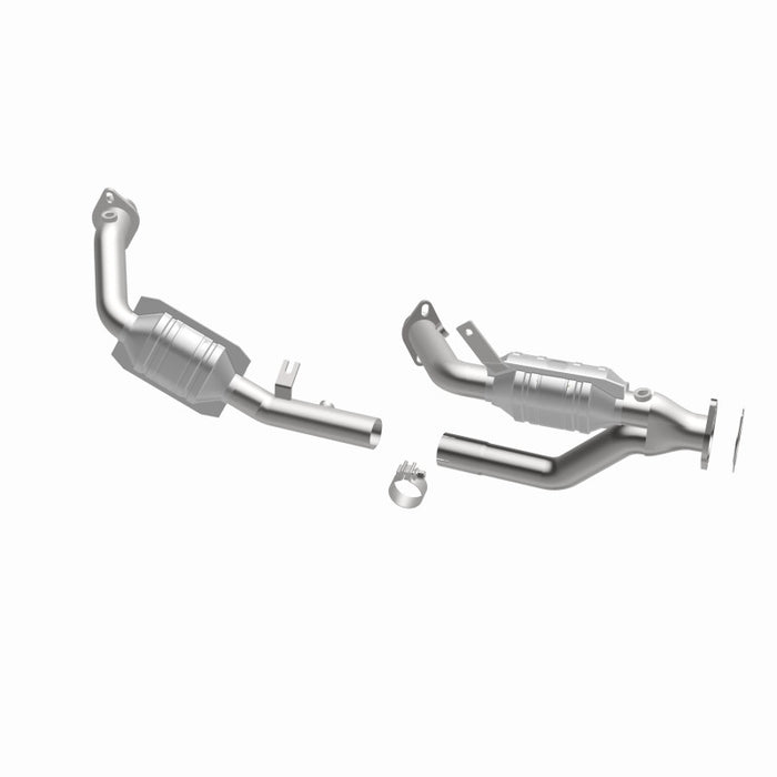 MagnaFlow Direct Fit Catalytic Converter 96-99 Ford Taurus3.0L 50S