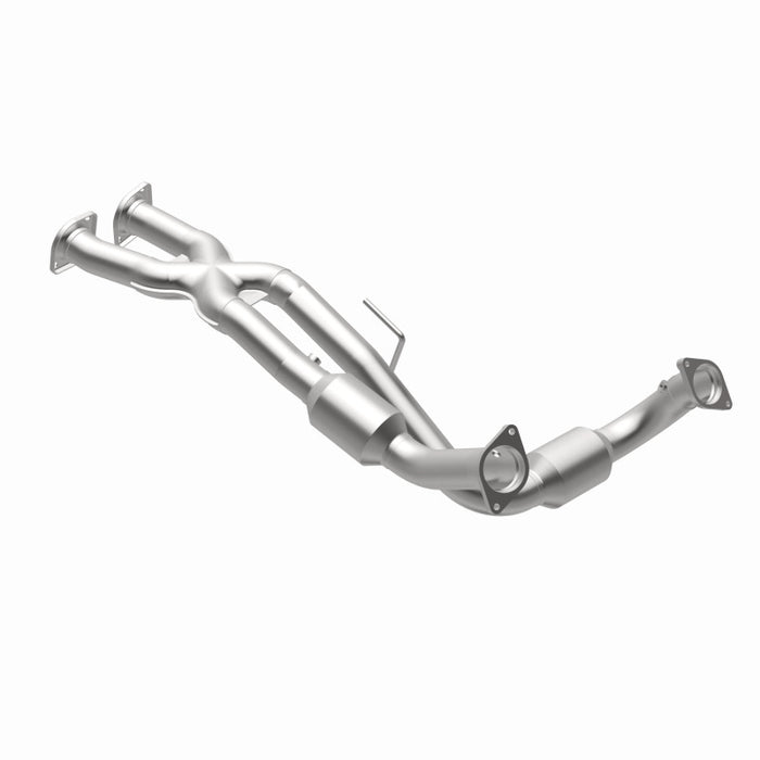 MagnaFlow Direct Fit Catalytic Converter 06-10 Jeep Grand Cherokee 6.1L