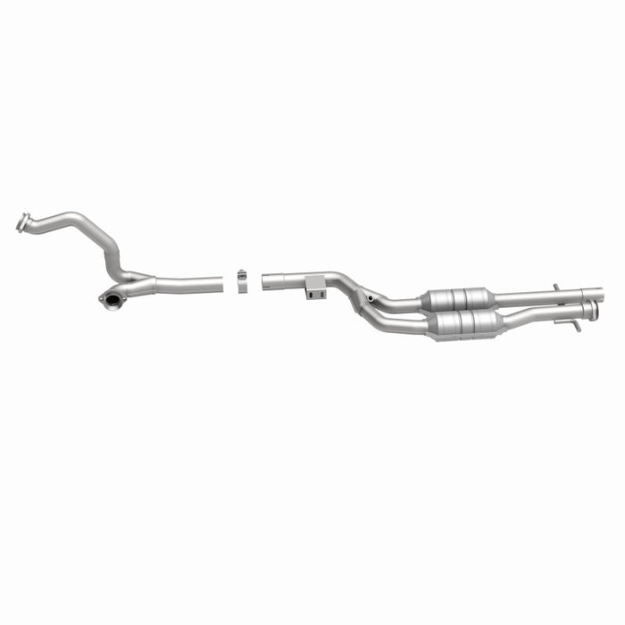 MagnaFlow Direct Fit Catalytic Converter 90-93 Mercedes 500SL 5.0L