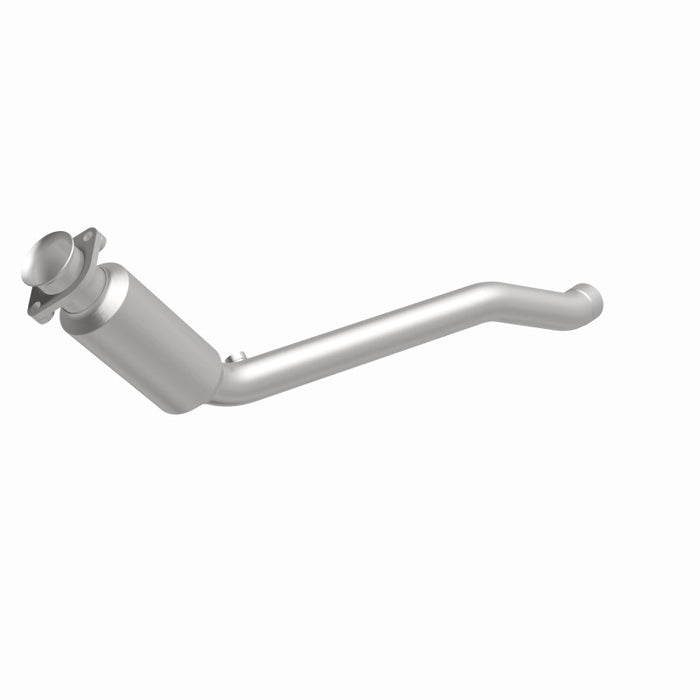 MagnaFlow Direct Fit Catalytic Converter 2010-2013 Landrover LR4 V8 5 OEM Underbody