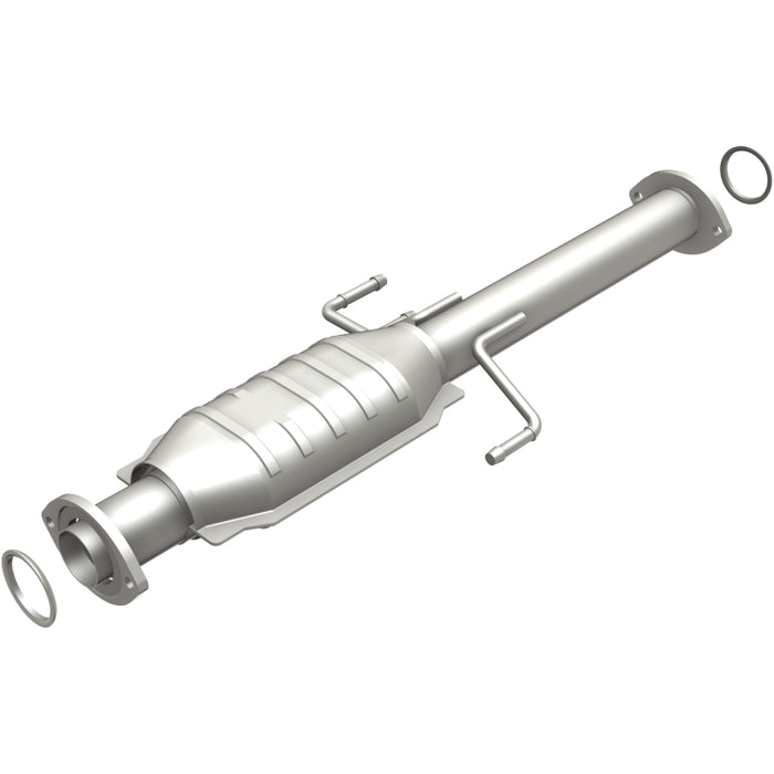 MagnaFlow Direct Fit Catalytic Converter 01-04 Toyota Tacoma 3.4L Rear