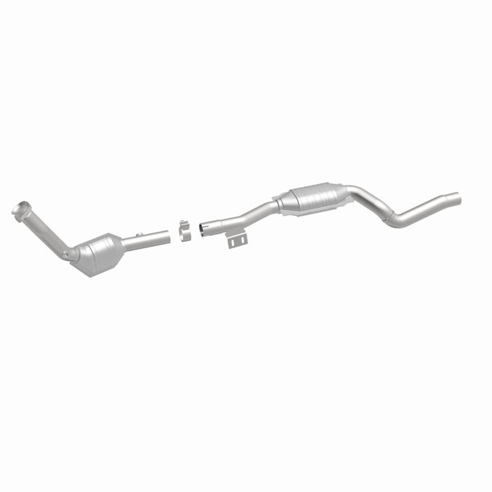 MagnaFlow Direct Fit Catalytic Converter 2003 ML350 3.7L Underbody