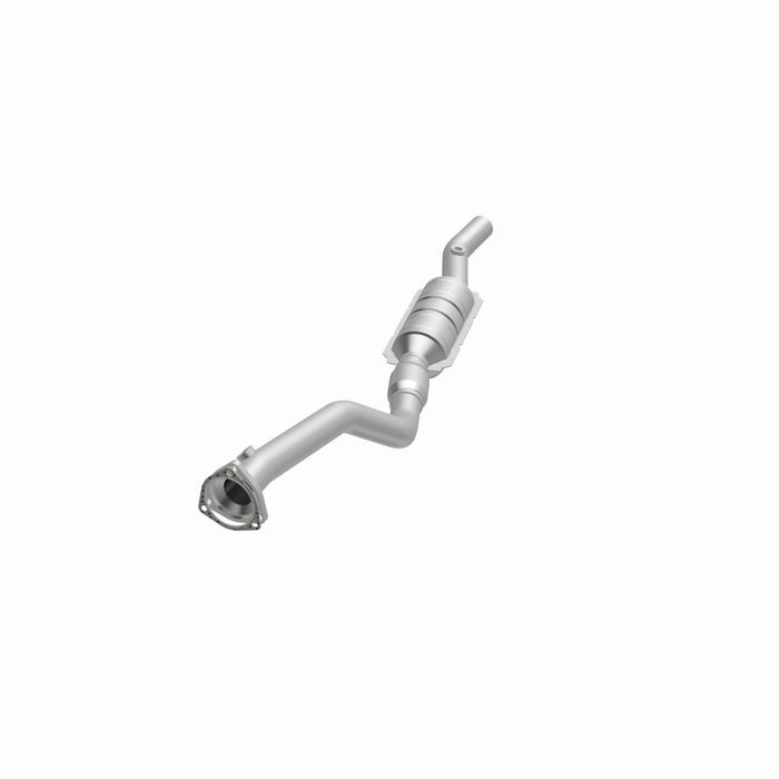 MagnaFlow Direct Fit Catalytic Converter 96-99 Audi A4/A4 Quattro 2.8L D/S (49 State)