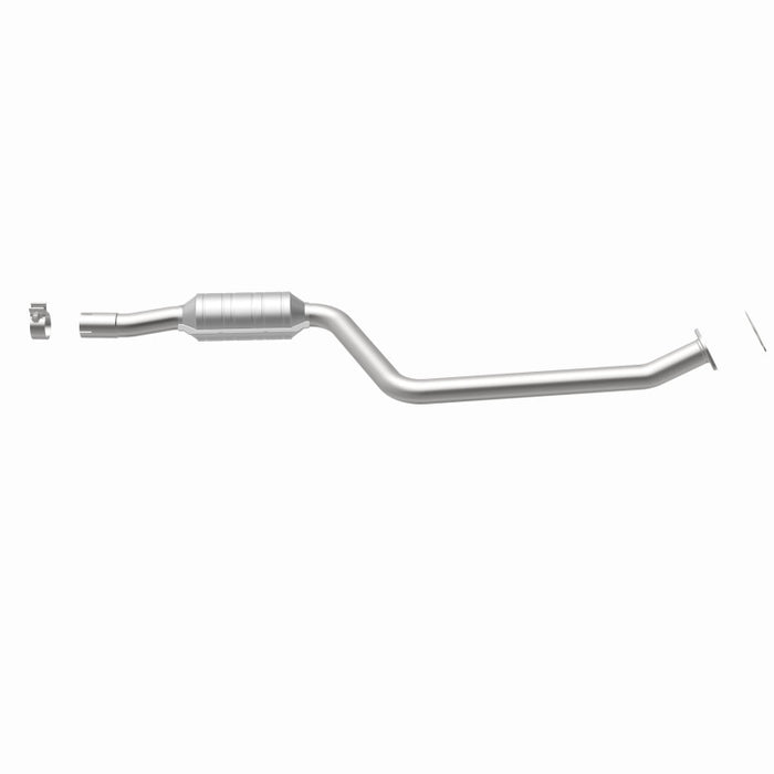 MagnaFlow Direct Fit Catalytic Converter 2006 BMW 530xi 3.0L OEM