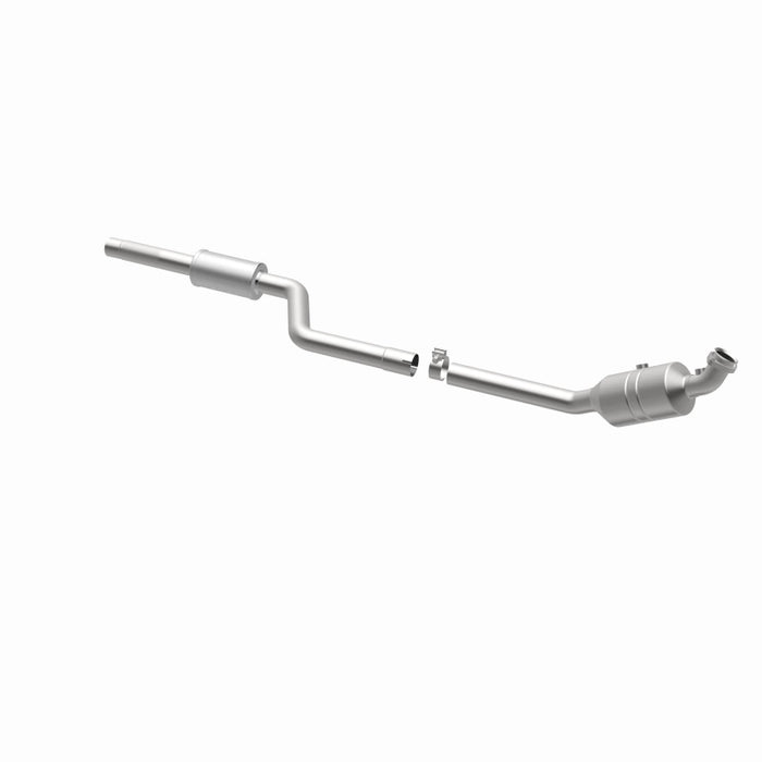 MagnaFlow Direct Fit Catalytic Converter 08-10 C300 3.0L P/S