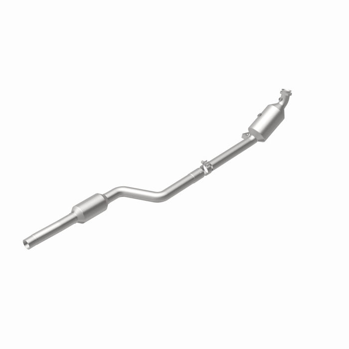 MagnaFlow 2011 C300 V6 3 OEM Underbody Direct Fit Converter