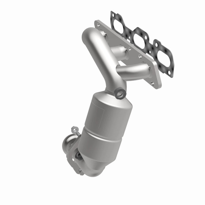 MagnaFlow Direct Fit Catalytic Converter 01-05 Ford Escape / Mazda Tribute 2.0L (CA Emissions)