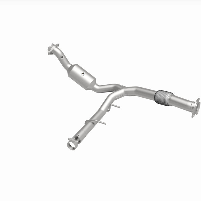 MagnaFlow 18-21 Ford Expedition Right Underbody 3.5L Direct Fit Catalytic Converter