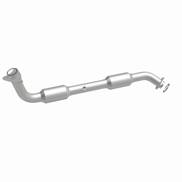 MagnaFlow 13-17 Lexus LX570 5.7L Direct Fit Converter
