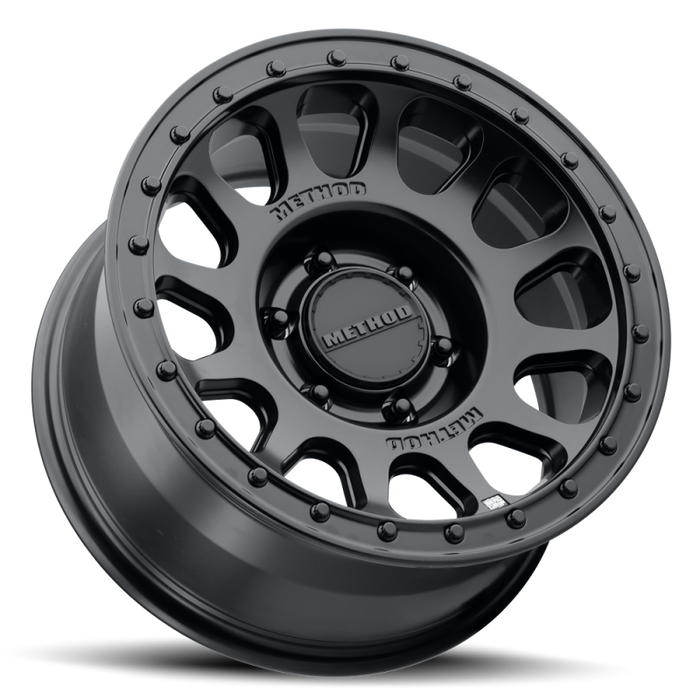 Method MR709 HD Bead Grip 20x9in / ET12 / 8x180 BP / 124.1mm Bore - Black Wheel