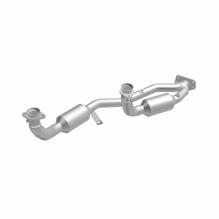 MagnaFlow Direct Fit Catalytic Converter 99-00 Windstar 3.0L V6