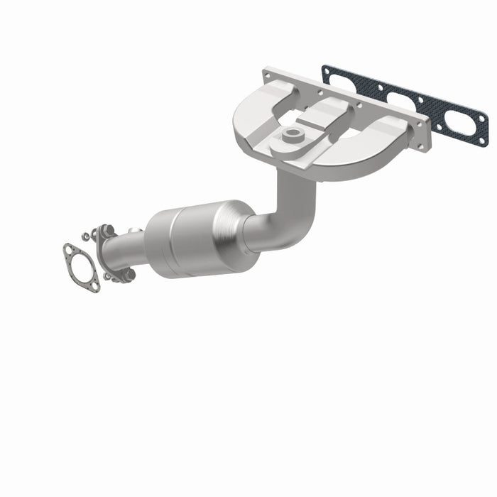 MagnaFlow Direct Fit Catalytic Converter BMW 5 04-05 Rear Mani
