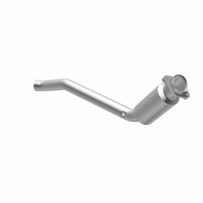 MagnaFlow Direct Fit Catalytic Converter 2010-2013 Landrover LR4 V8 5 OEM Underbody