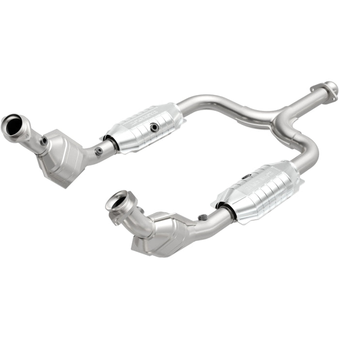 MagnaFlow Direct Fit Catalytic Converter 2003 Ford Mustang 3.8L