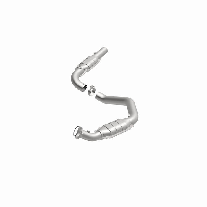 MagnaFlow Direct Fit Catalytic Converter 07-08 Express 2500 4.8L Driver Side
