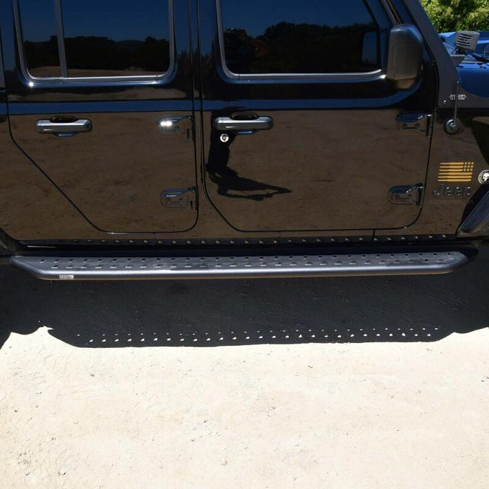 Westin 20-24 Jeep Gladiator Outlaw Running Board - Textured Black
