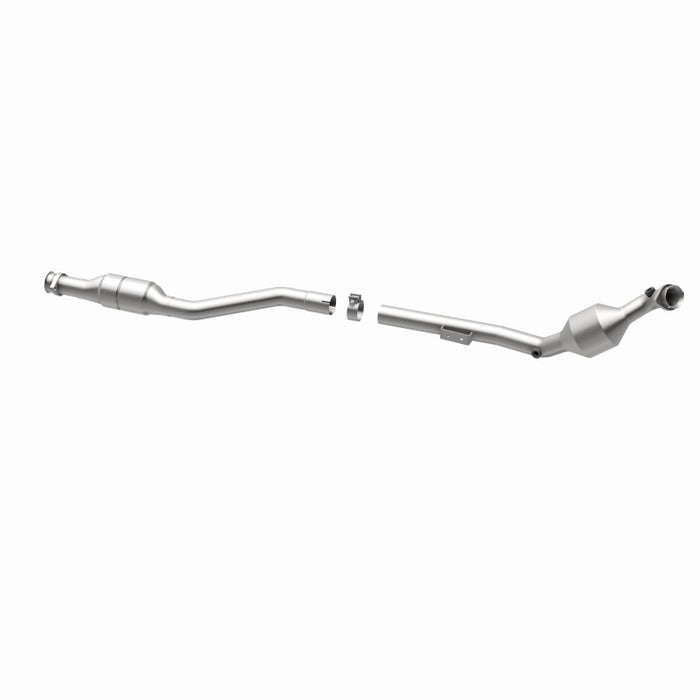 MagnaFlow Direct Fit Catalytic Converter 00-02 Mercedes E430 4.3L