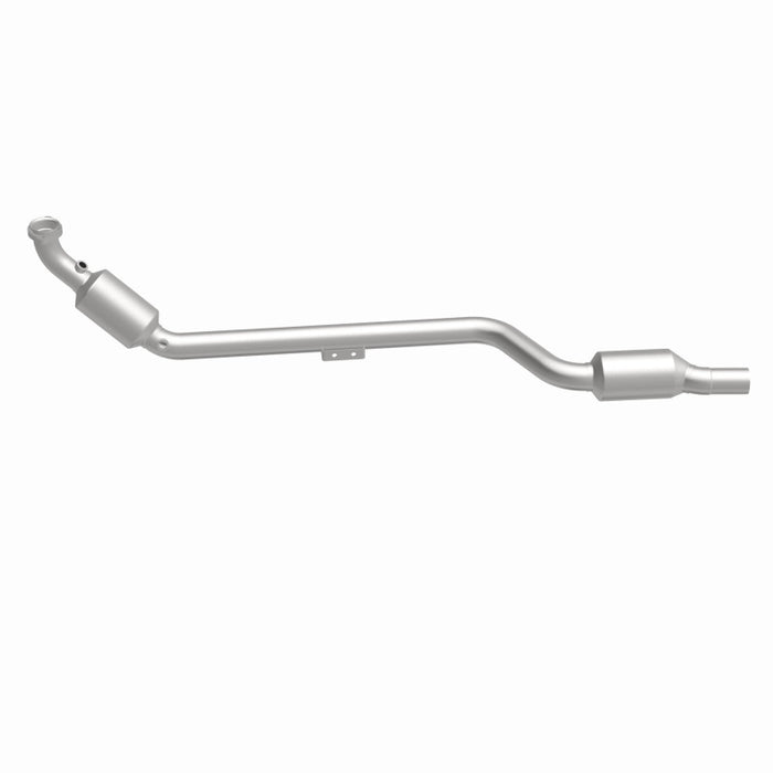 MagnaFlow Direct Fit Catalytic Converter 02-04 Mercedes C32 3.2L Passenger Side