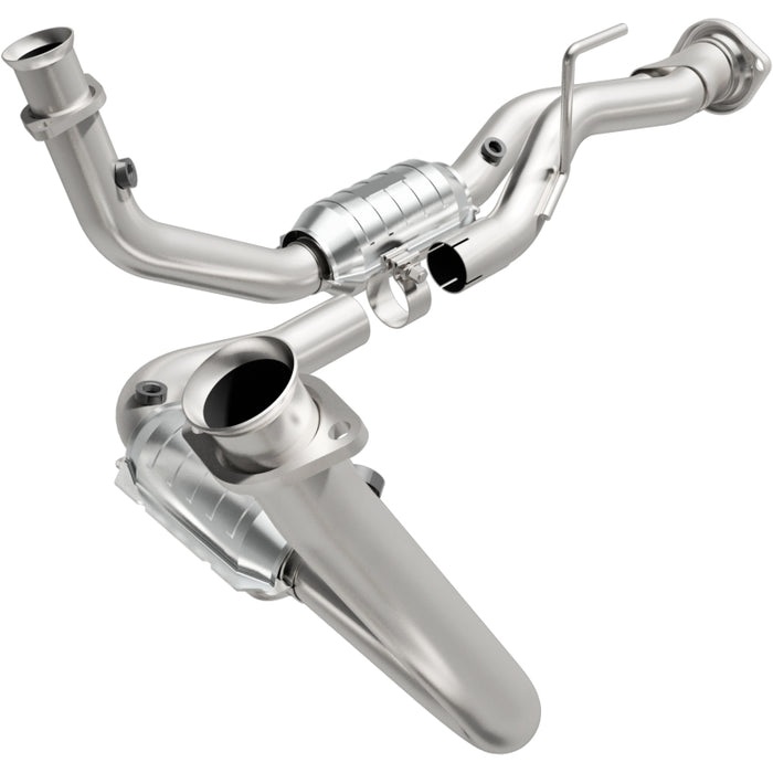 MagnaFlow Direct Fit Catalytic Converter 05-06 Jeep Grand Cherokee 3.7L Y-Pipe Assembly