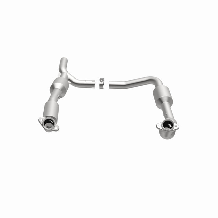MagnaFlow Direct Fit Catalytic Converter 2008+ Ford E-150 4.6L
