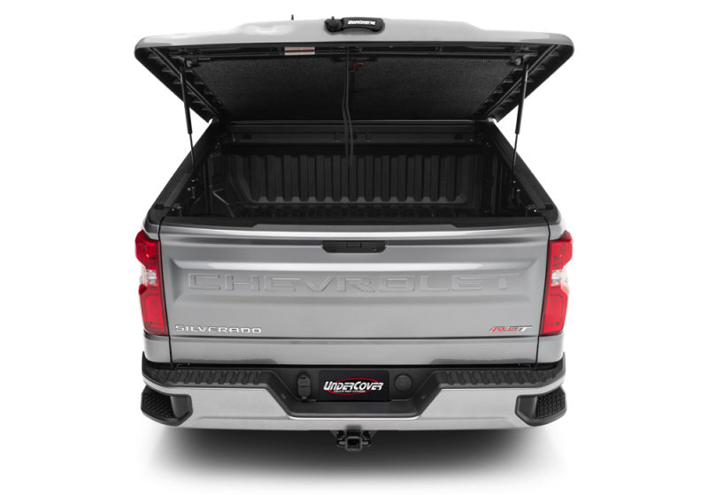 UnderCover 19-20 Chevy Silverado 1500 6.5ft Elite LX Bed Cover - Glory Red