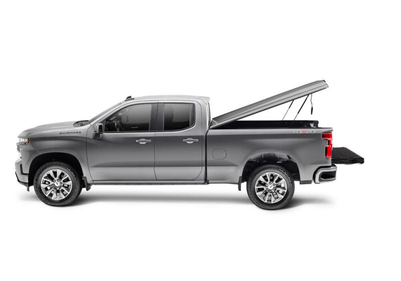 UnderCover 19-20 Chevy Silverado 1500 5.8ft Elite LX Bed Cover - Havana