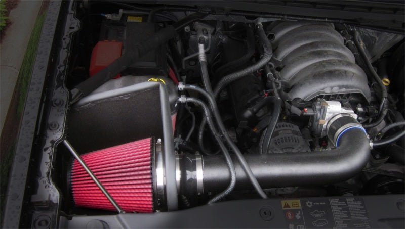 Volant 2014-18 Chevrolet Silverado/GMC Sierra 5.3L/6.2L V8 Dry Filter Closed Box Air Intake System
